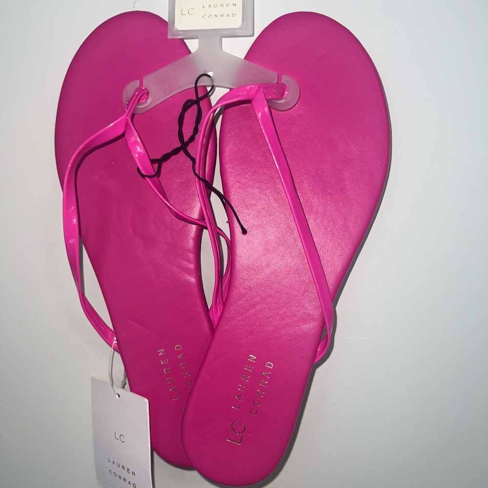 LC Lauren Conrad Pink Sandals